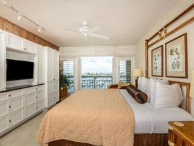 Family Suite - Master Bedroom